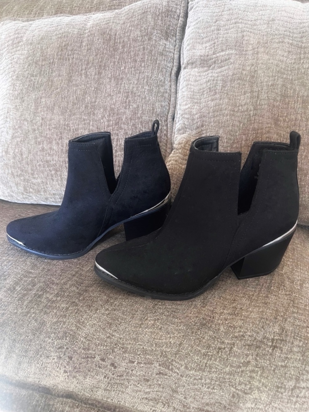 Women’s Black Faux Suede Ankle Boots with Block Heel - 6-1/2